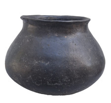 Ancient  Native American Mimbres Blackware 8in pot picture