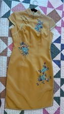 Handmade Shanghai Silk Qipao – 100% Silk | Hand Embroidery | Estimated US Size 2 picture