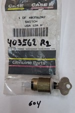 NOS TRACTOR PARTS 403562R2 SWITCH Case IH picture