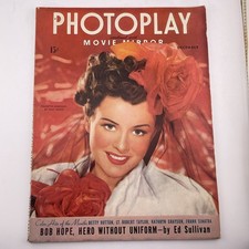 PhotoPlay/Movie Mirror Magazine,Paulette Goddard Cover Dec 1943 Santa Cig Ad #13 picture