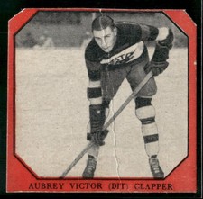 1933-34 Canadian Gum (V252) #NNO Aubrey Victor (Dit) Clapper (AUTH:TRIMMED) picture