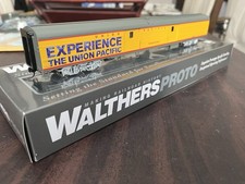 Walthers Experience the Union Pacific Promotory Heritage Passenger Baggage Car picture
