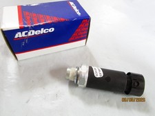 Engine Oil Pressure Sensor ACDelco GM Original Equipment D1818A 19244505 picture