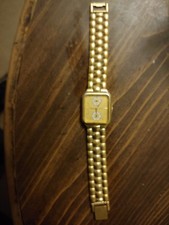PULSAR v254 x002 Gold TONE Base Metal Bezel Stainless Steel Quartz Watch VINTAGE picture