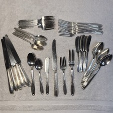 VTG Harmony House Wallace ROSEANNE 36 Pc Silverplate AA+ Flatware Service for 6 picture
