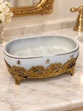 Vtg Matson 24K Gold Plated Porcelain Soap Dish Fleur de Lis Hollywood Regency picture