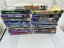 LOT OF 17+ Disney VHS Movies Clamshell Masterpiece Family Animated. UNTESTED picture