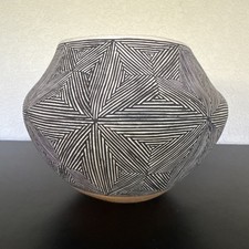 Acoma Olla by Marie Torivio  Black Fineline Crosshatch Pattern picture