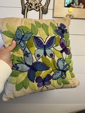 Vtg Crewel Embroidery Butterfly Pillow Floral Garden Paragon Finished MCM picture