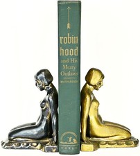 ROBIN HOOD Illustrated STATED FIRST EDITION Rare book 1946 MCM Medieval Outlaw picture