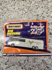 1999 Matchbox Big Movers: Famous Rigs and Buses 2000 Walt Disney World White Bus picture