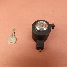 1988-2003 HARLEY-DAVIDSON Sportster XL883 XLH883 Ignition Lock Key Set picture