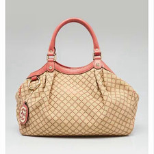 Gucci Diamante Beige Pink Large Shoulder Bag w/ Charm, Magnetic Closure picture