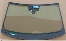 2018-2022 Lamborghini Urus Front Windshield Glass 4ML845099G OEM picture