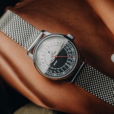 UNWORN Rare Vintage Sputnik Day/Night 24-Hour Automatic Men's Russian Watch  picture