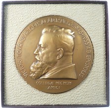 Numismatics VICTOR TOURNEUR Historian and Numismatist bronze 83mm by Rau picture