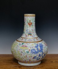 Superb Chinese Qing Guangxu Famille Rose Phoenix Chestnut Form Porcelain Vase picture