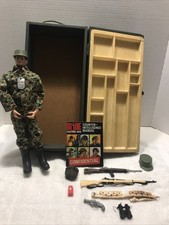 Vintage 1964 Hashbro G.I. Joe Talking Action Marine w/ Footlocker **READ** picture