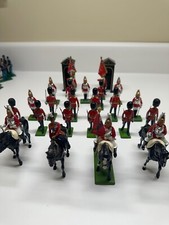 Britains LTD toy soldiers set of 25 pieces picture