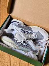 Lacoste AGLT23 Ultra Women's Tennis shoes size 8 picture