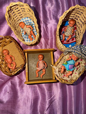 Lot of 5 1:12 Miniature Baby Dolls w/ Wicker Baskets, Blonde Hair, Painted picture