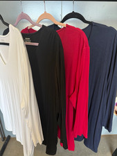 Chico's Ultimate Tee Polo XXL-Chico’s 4 V-Neck 3/4 Sleeve Stretch Knit Top picture