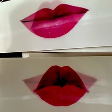 1 -ONE  1960s RARE VARI VUE 7X3 KISSING LIPS MOVING MOTION NOS MINT picture