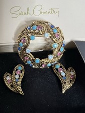 Beautiful Vintage 1950’s Witches Heart Sarah Coventry Earrings & Broich Set picture