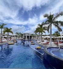 GRAND Moon Palace Cancun -All Inclusive LUXURY -- BIG SALE picture