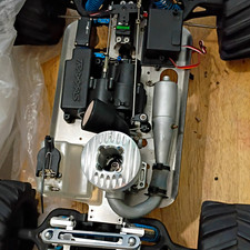 Traxxas T-Maxx Nitro 4WD 1:10 Off-Road RTR Monster Truck Blue/Gray picture