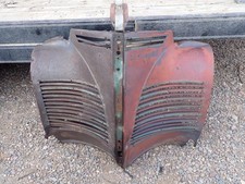 1940 Plymouth Deluxe P8 P9 Grille picture