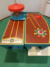 Vintage 1972 Fisher Price Little People #996 Play Family Airport COMPLETE Set picture