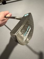 Bettinardi Queen B #10 35” Right Handed Putter With Head Cover And Super Stroke picture