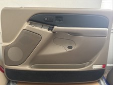 2000-2002 Chevrolet Avalanche Silverado Front Passenger Side Door Panel Right picture