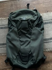 Osprey Meridian Backpack Green Carry-On Travel Daypack Laptop - US Seller picture
