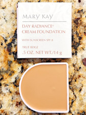 Mary Kay Day Radiance Cream Foundation True Beige #6303 DISCONTINUED - RARE-NIB picture