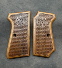 Beretta Model 1934 & 1935 Walnut Wood Grips with Safety Cut – Diamond Checkered picture