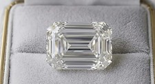 AAA+ 4.25 CT Emerald Cut, D Color VVS1 Diamond Premium Quality 8x11 MM Gemstone picture