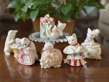 Lenox Holiday Cat Set of 6 Porcelain Figurines Gold Trim Beautiful MINT picture