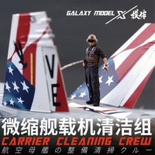 Galaxy 1/48 Fighter Jet Cleaning Crew Resin Figure Military Scene Unpainted Mode picture
