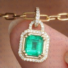 7Ct Natural Green Emerald and Diamond Pendant Gift For Her Solid 14K Yellow Gold picture