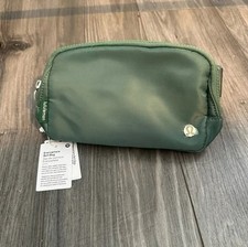 Lulu Everywhere Belt Bag 1L Green Waist Pack Crossbody Bag NWT picture