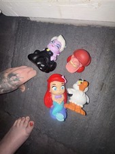 The Little Mermaid Toy Set by Disney Figures include Ariel Ursula picture