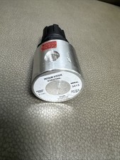 Meritor Genuine OEM 31083-02 Pressure Regulator Valve picture