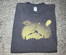VINTAGE Y2K NIKE AIR JORDAN PLAYGROUND MEN'S TEE SHIRT SIZE 2XL BLACK GOLD picture