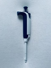 Rainin L-200 XLS Pipet Lite XLS ~ LTS 20-200ul LTS ~ Single Channel ~ Calibrated picture