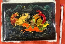 Vintage Palekh 1974 Russian Lacquer Box Troyka Horses Prince Sign Paper Label picture