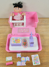 Vtg 1995 Cabbage Patch Kids Love N Go Baby in Carry Nursery Play Set Case picture