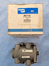 Bendix 286774N E-7 Dual Circuit Foot Brake Valve Bulkhead Mounted picture