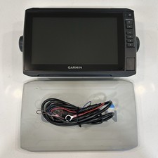 Garmin Echomap UHD 93SV US Lakes 9